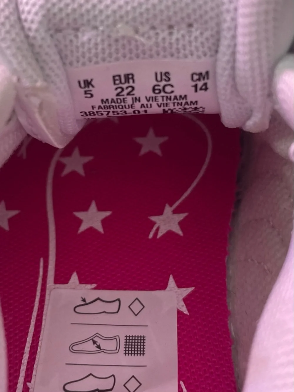 Puma Toddler Sneakers Sz 6 - Picture 3 of 3